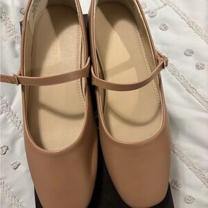 Banana Republic Factory Nude Mary Jane Flats